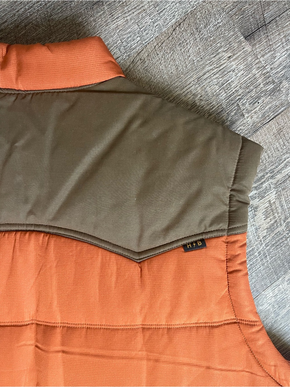 NWOT Howler Brothers Rounder Insulated vest - Picture 6 of 10